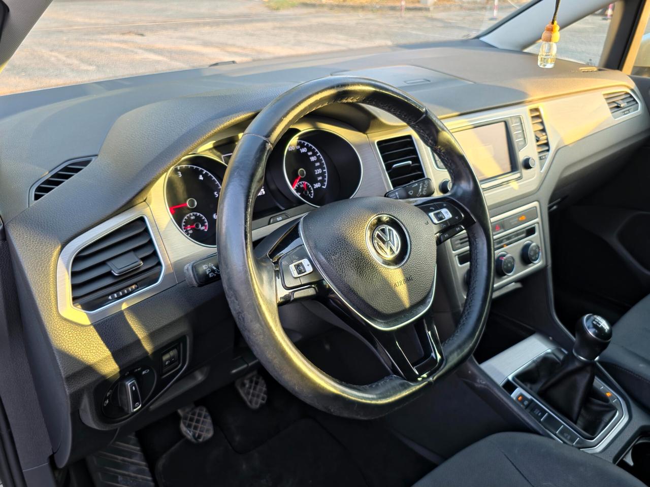 Volkswagen Golf Sportsvan 1.6 TDI 110 CV Executive BlueMotion Tech. E6 Manuale NEO 2016