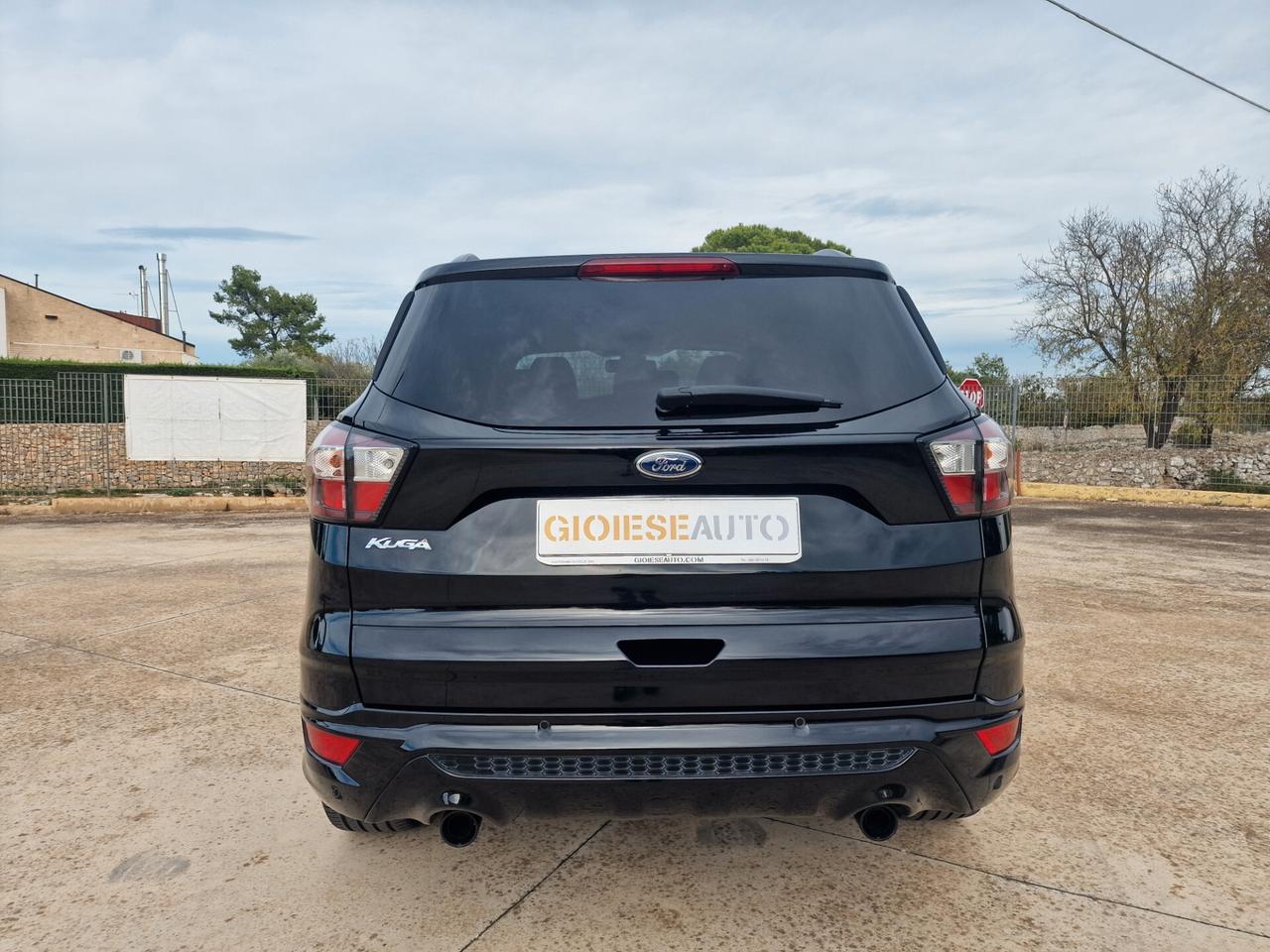 Ford Kuga 1.5 TDCI 120 CV S&S 2WD ST-Line