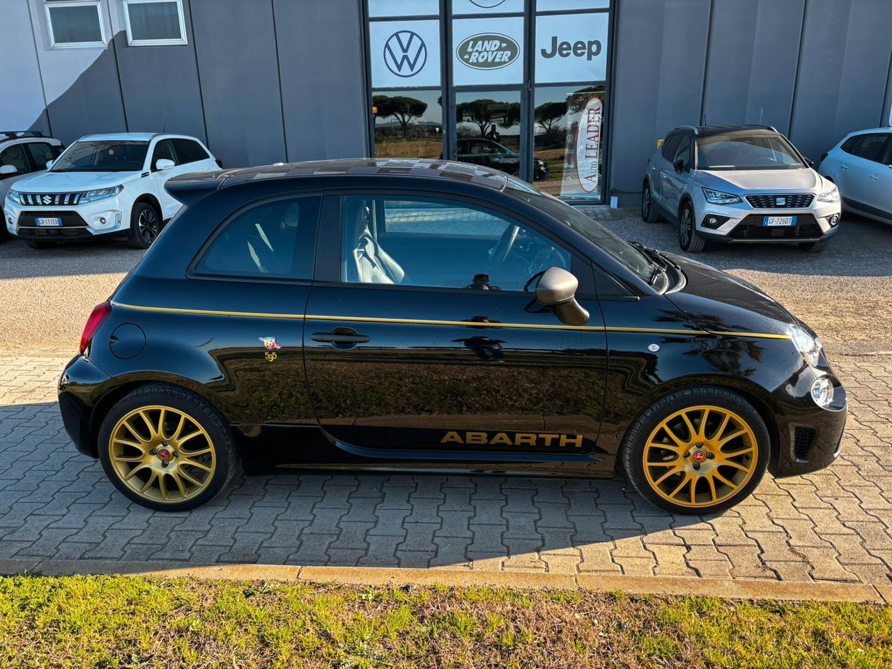 Abarth 595 1.4 Turbo T-Jet 165 CV Scorpioneoro