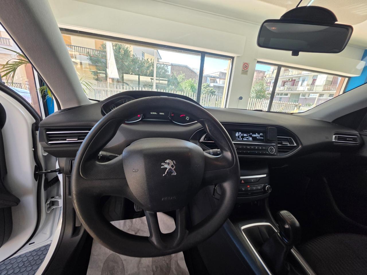 Peugeot 308 1.6hdi 2018 PROMO