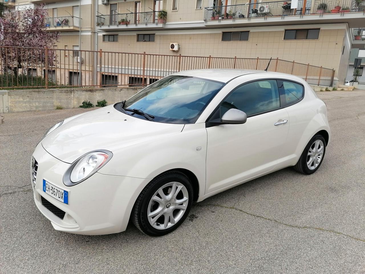 Alfa Romeo MiTo 1.3 JTDm-2 95 CV S&S Distinctive