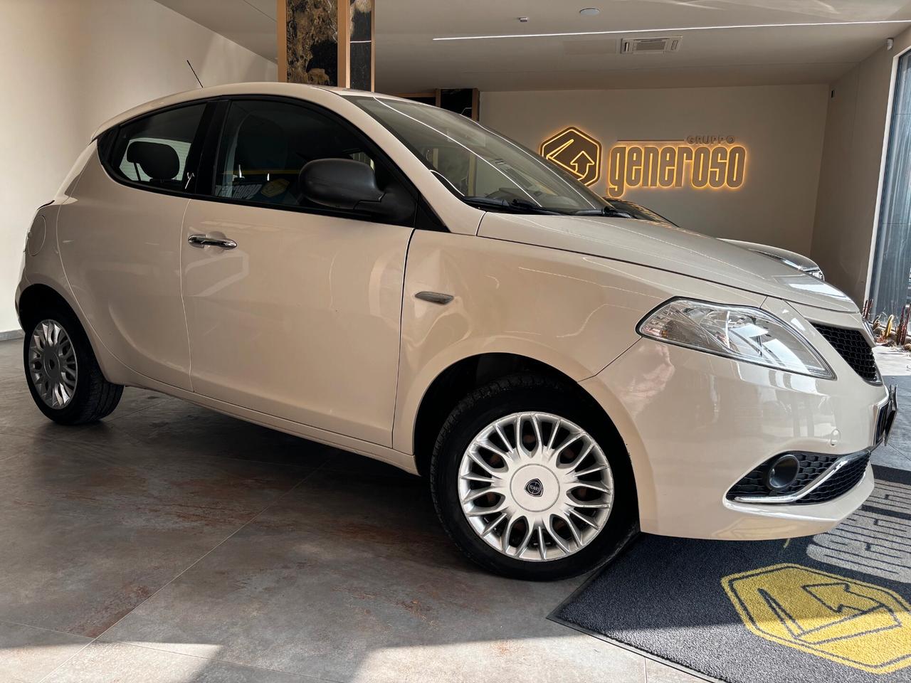 Lancia Ypsilon 1.3 MJT 16V 95 CV 5 porte S&S Garanzia
