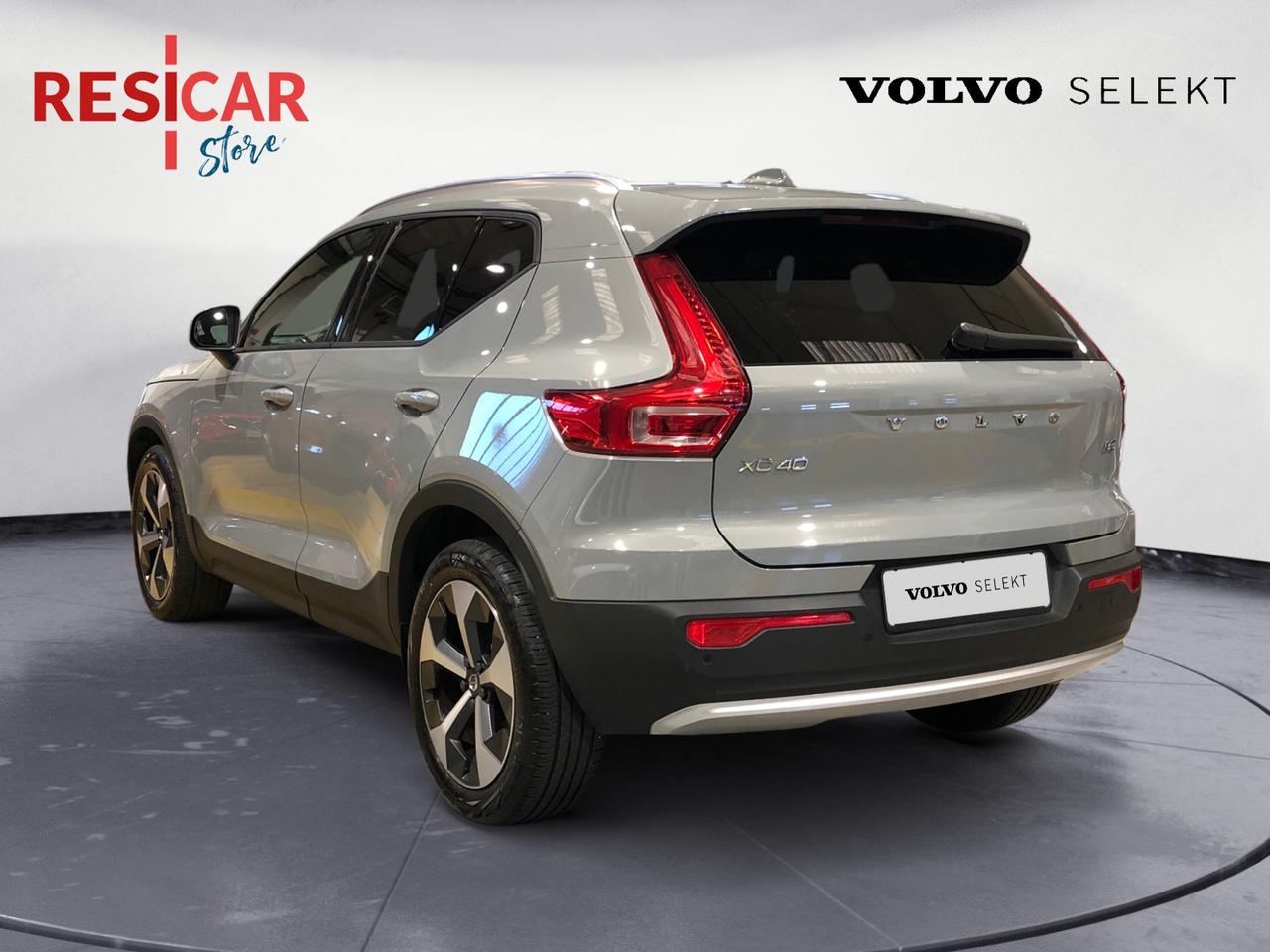 VOLVO XC40 2.0 b3 Core auto