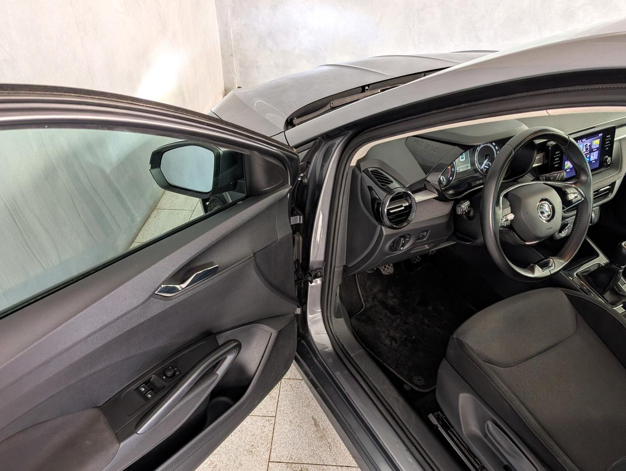 Skoda 1.0 mpi 80cv Style