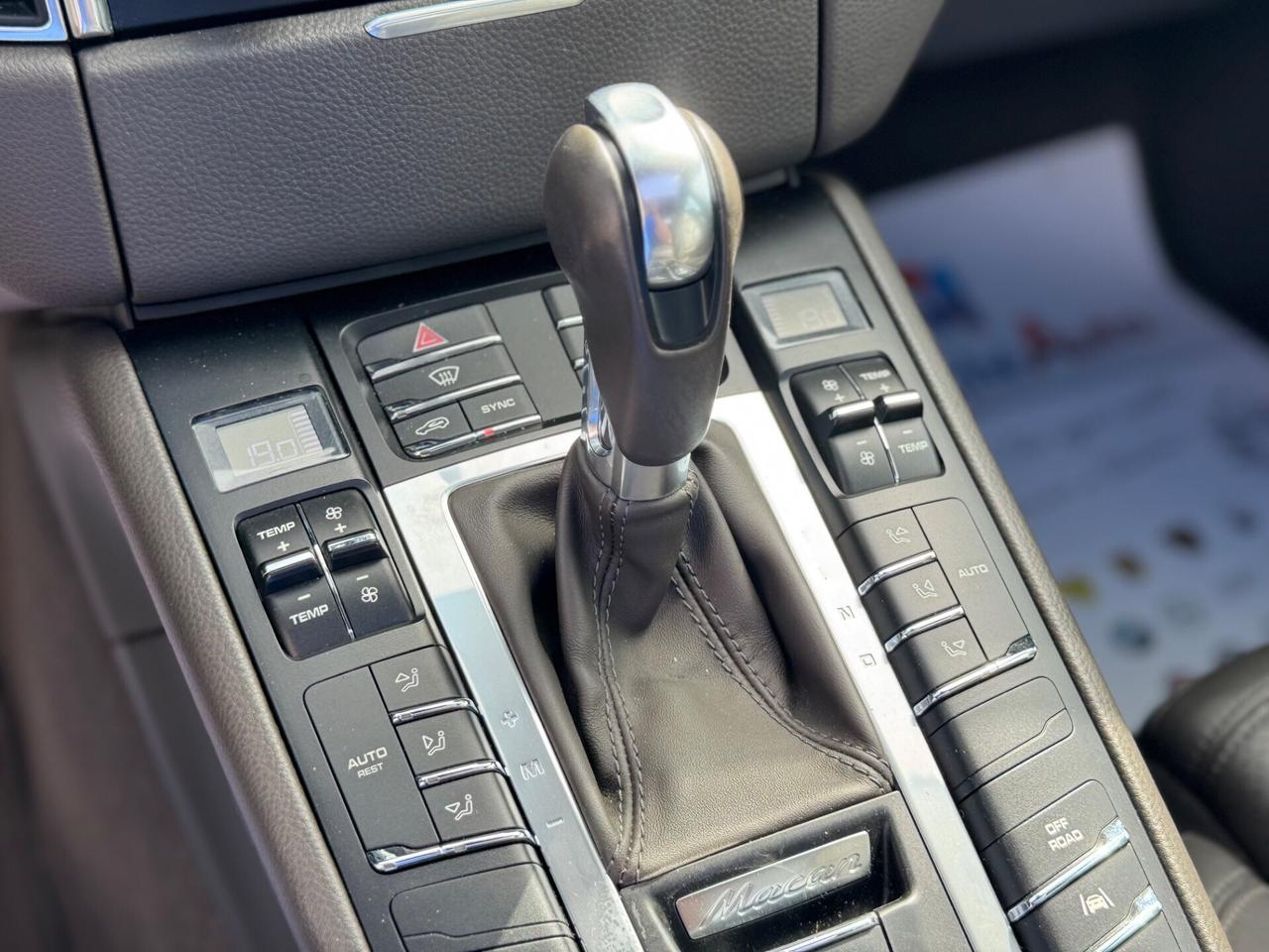 PORSCHE MACAN 3.0 D V6 250 CV FULL TETTO PORSCHE APPROVED