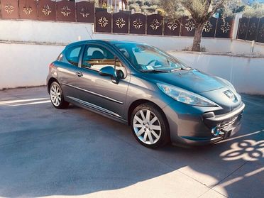 Peugeot 207 1.6 HDi 110CV 3p. XS