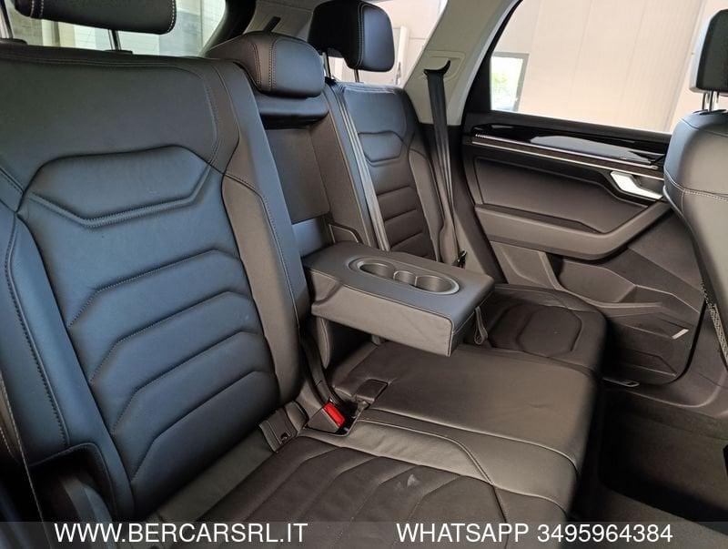 Volkswagen Touareg Touareg 3.0 V6 TSI eHybrid Elegance*MODELLO NUOVO*TETTO*SEDILI RISC*