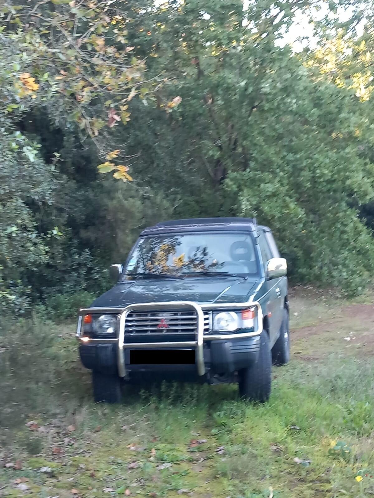 Mitsubishi Pajero Canvas Top vettura con certificazione ASI