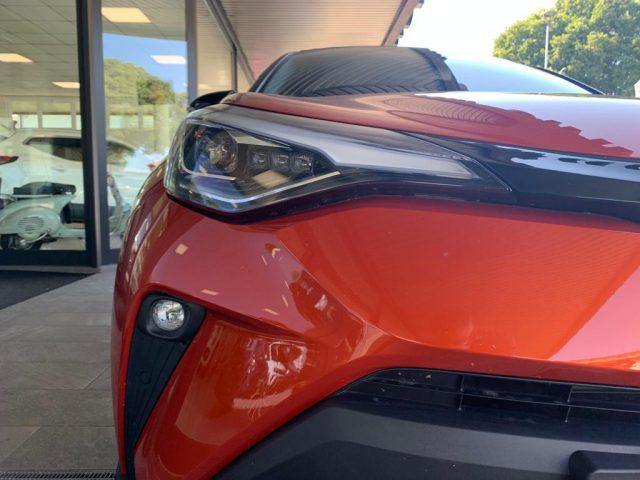 TOYOTA C-HR 2.0 Hybrid E-CVT Premiere