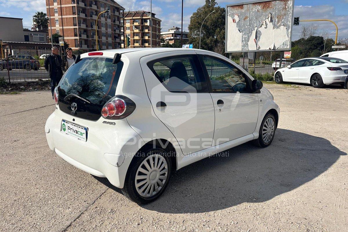 TOYOTA Aygo 1.0 12V VVT-i 5 porte Sol Connect