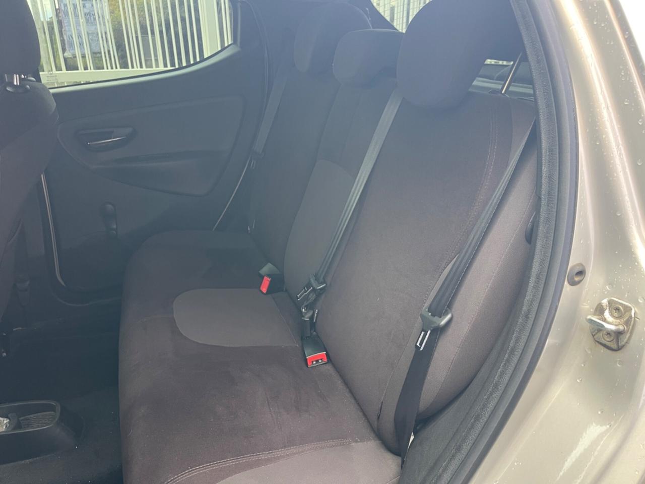 Lancia Ypsilon 1.2 69 CV 5 porte GPL Ecochic Gold