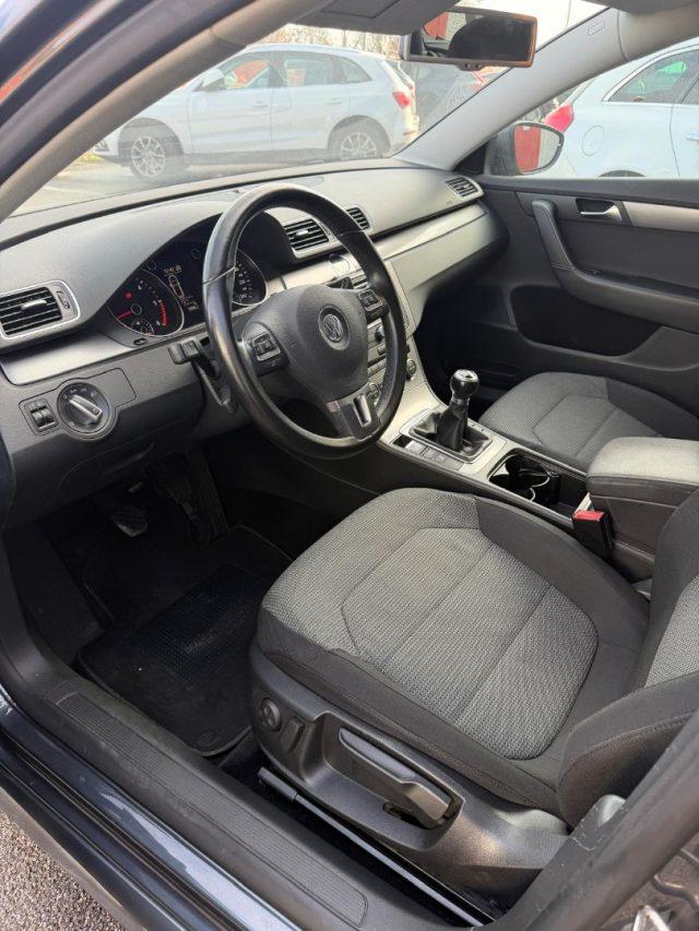 VOLKSWAGEN Passat 1.6 TDI Comfortline UNICOPROPRITARIO OK Neopat.