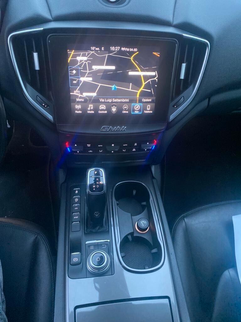 Maserati Ghibli V6 Diesel Nerissimo Edition