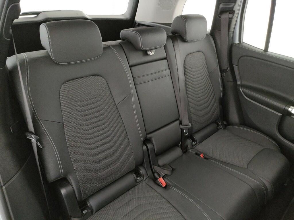 Mercedes GLB 180 D Progressive Advanced 8G-DCT