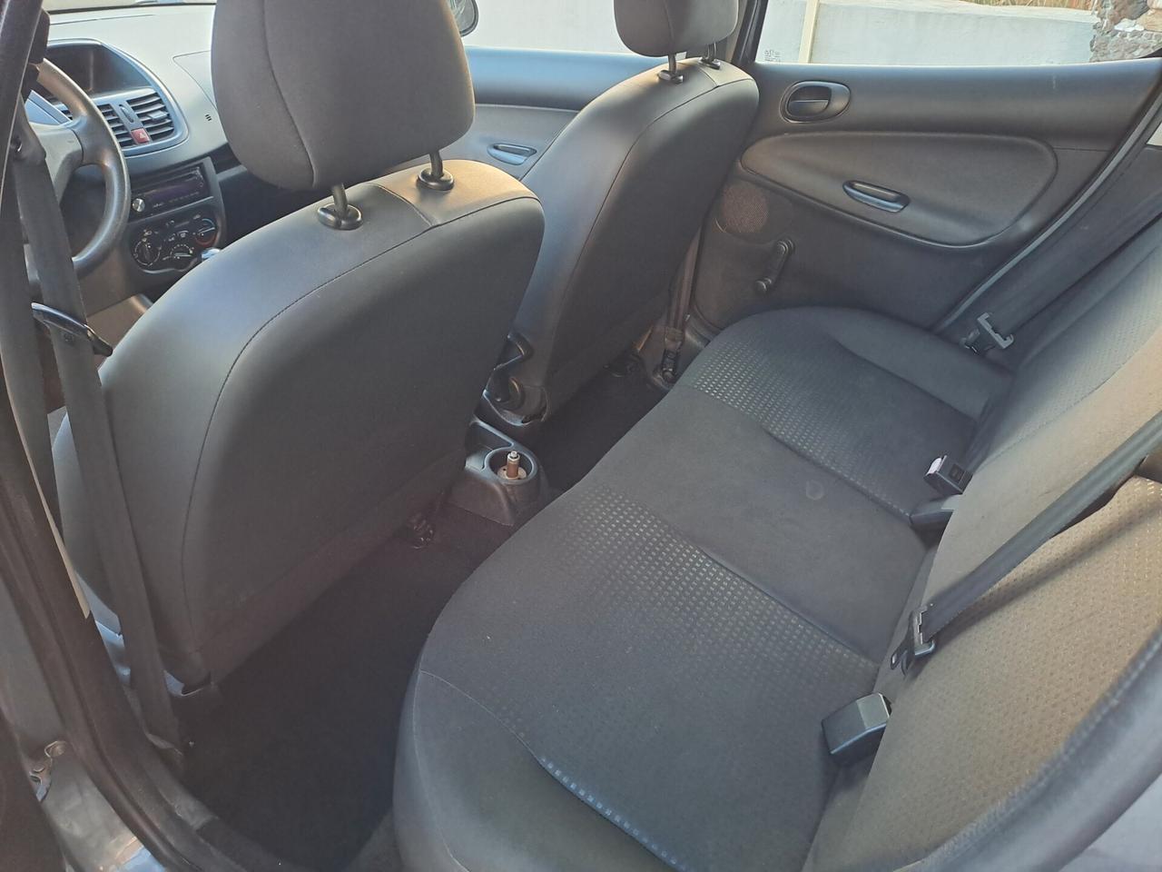 Peugeot 206 Plus 1.1 60CV 5p. Urban GPL