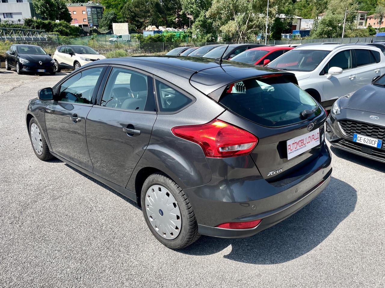 Ford Focus 1.5 TDCI 6M 5PORTE