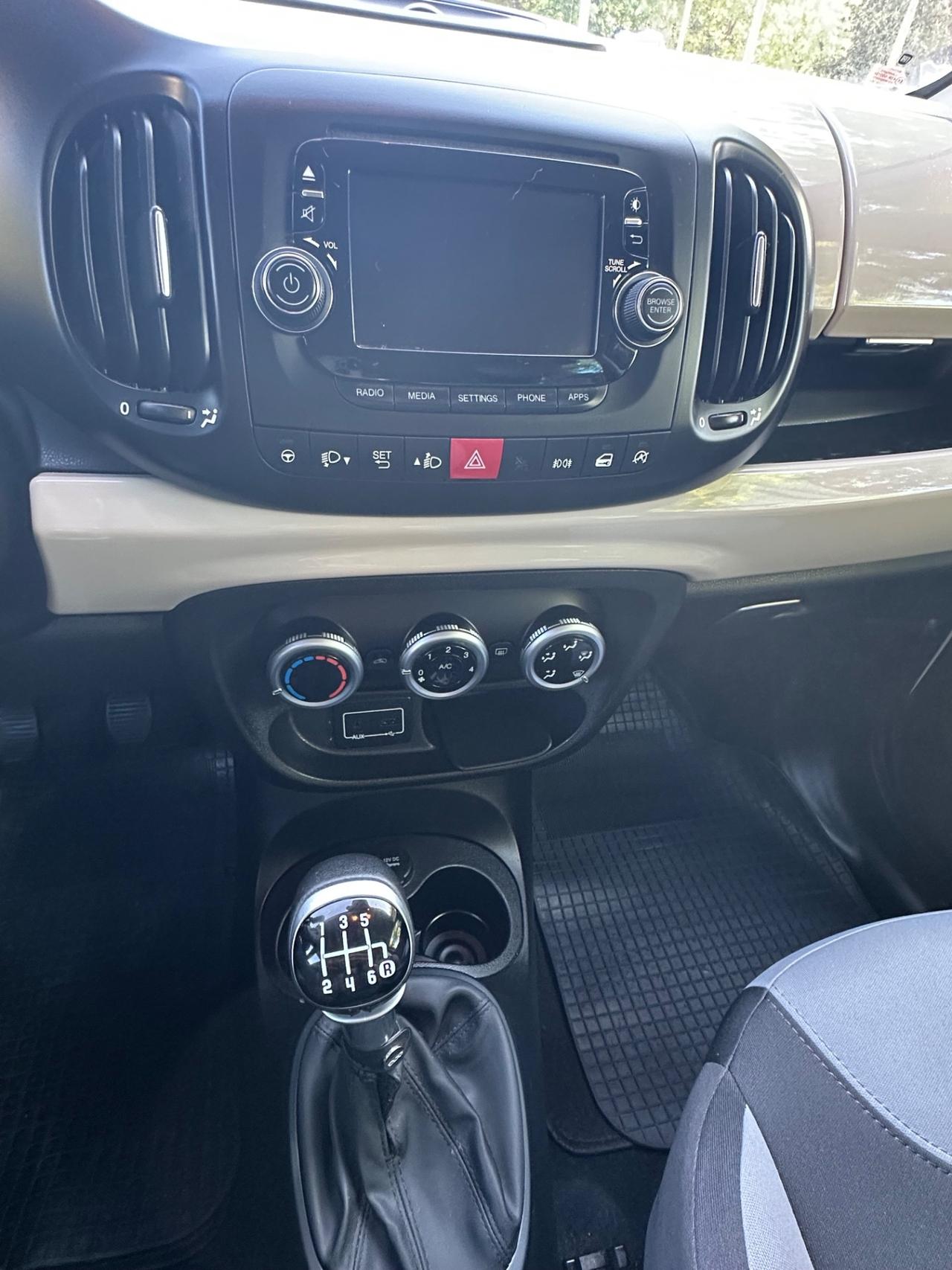 Fiat 500L Living 0.9 TwinAir 105 CV Pop Star