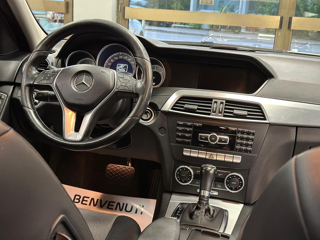Mercedes-benz C 300 CDI 4Matic BlueEFFICIENCY Avantgarde