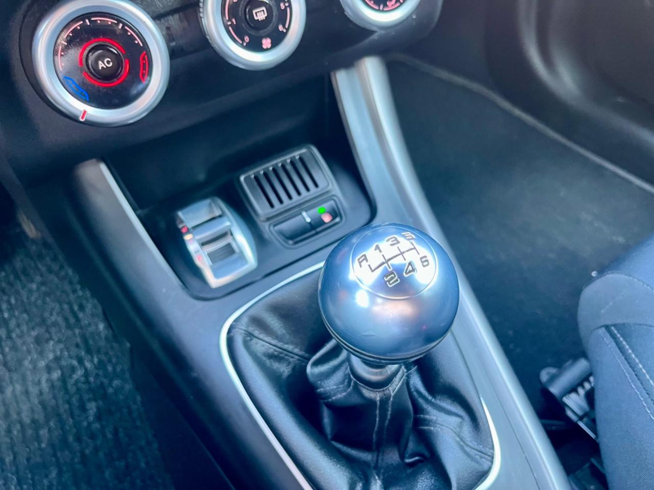 Alfa Romeo Giulietta 1.4GPL(scadenza 2036) 2015 174.000km perfetta