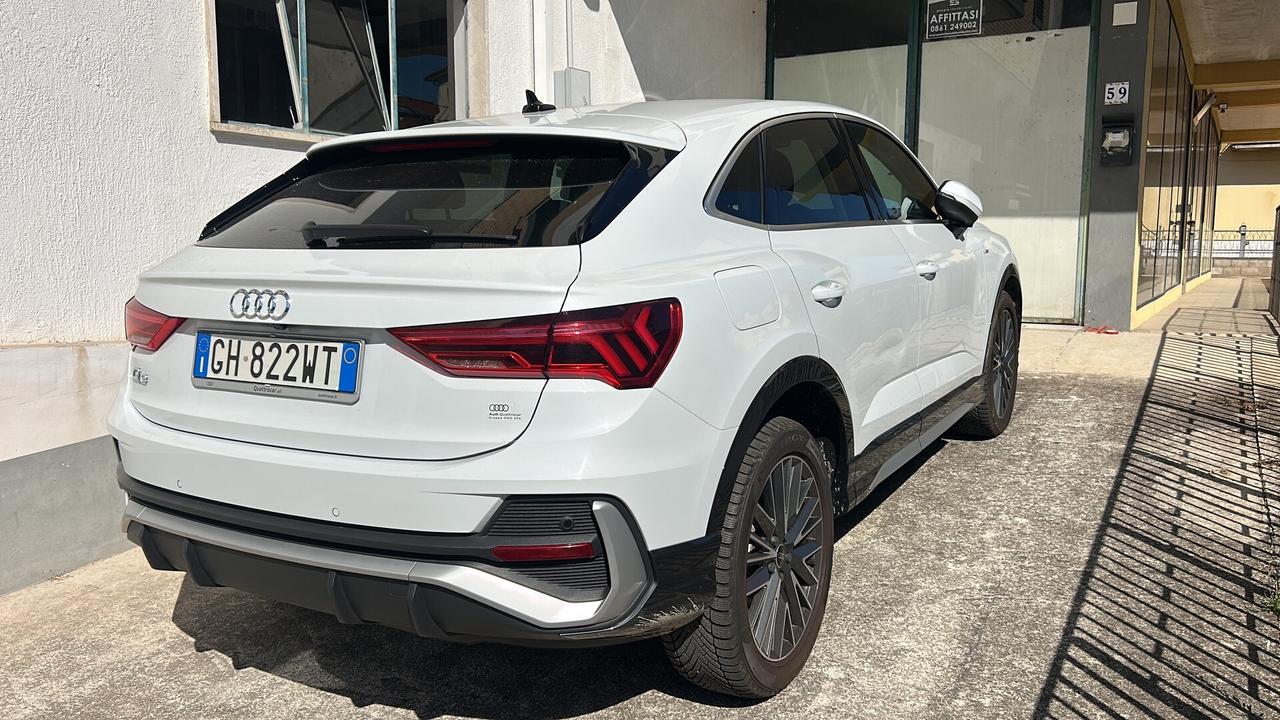 Audi Q3 Sportback 35 TDI S tronic line edition “70.000 Km”