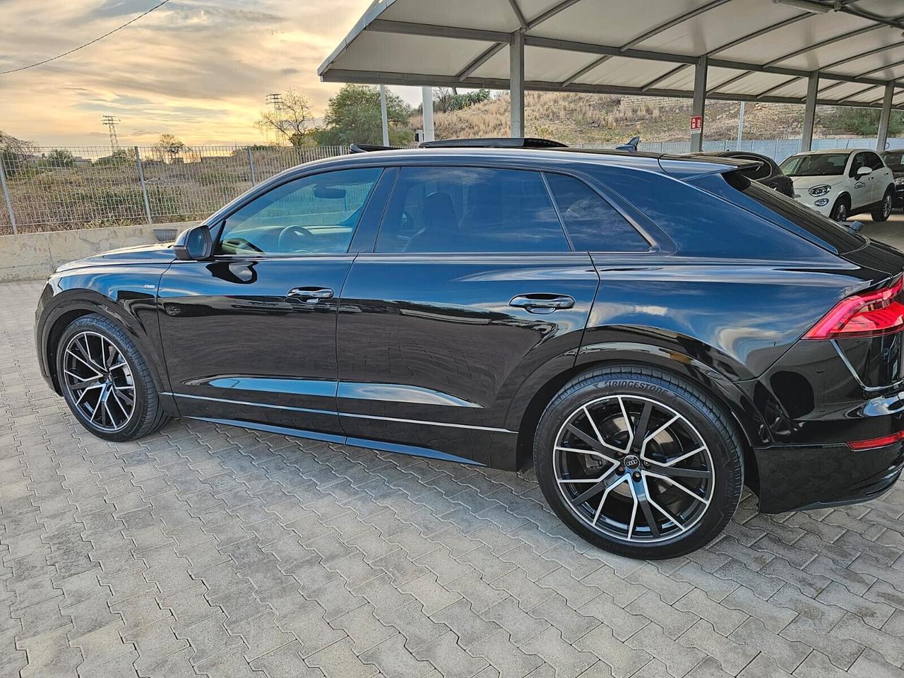 AUDI Q8 50TDI S-LINE 286CV 03/2019