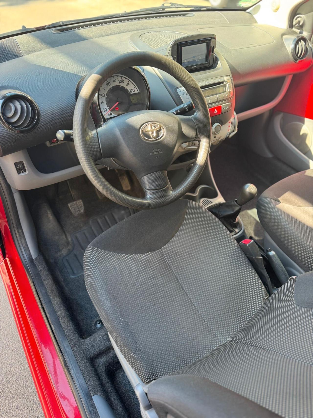 Toyota Aygo 1.0 12V VVT-i 5 porte