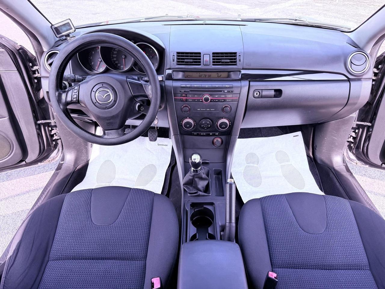 Mazda 3 Mazda3 1.6 TD 16V Ok neopatentati