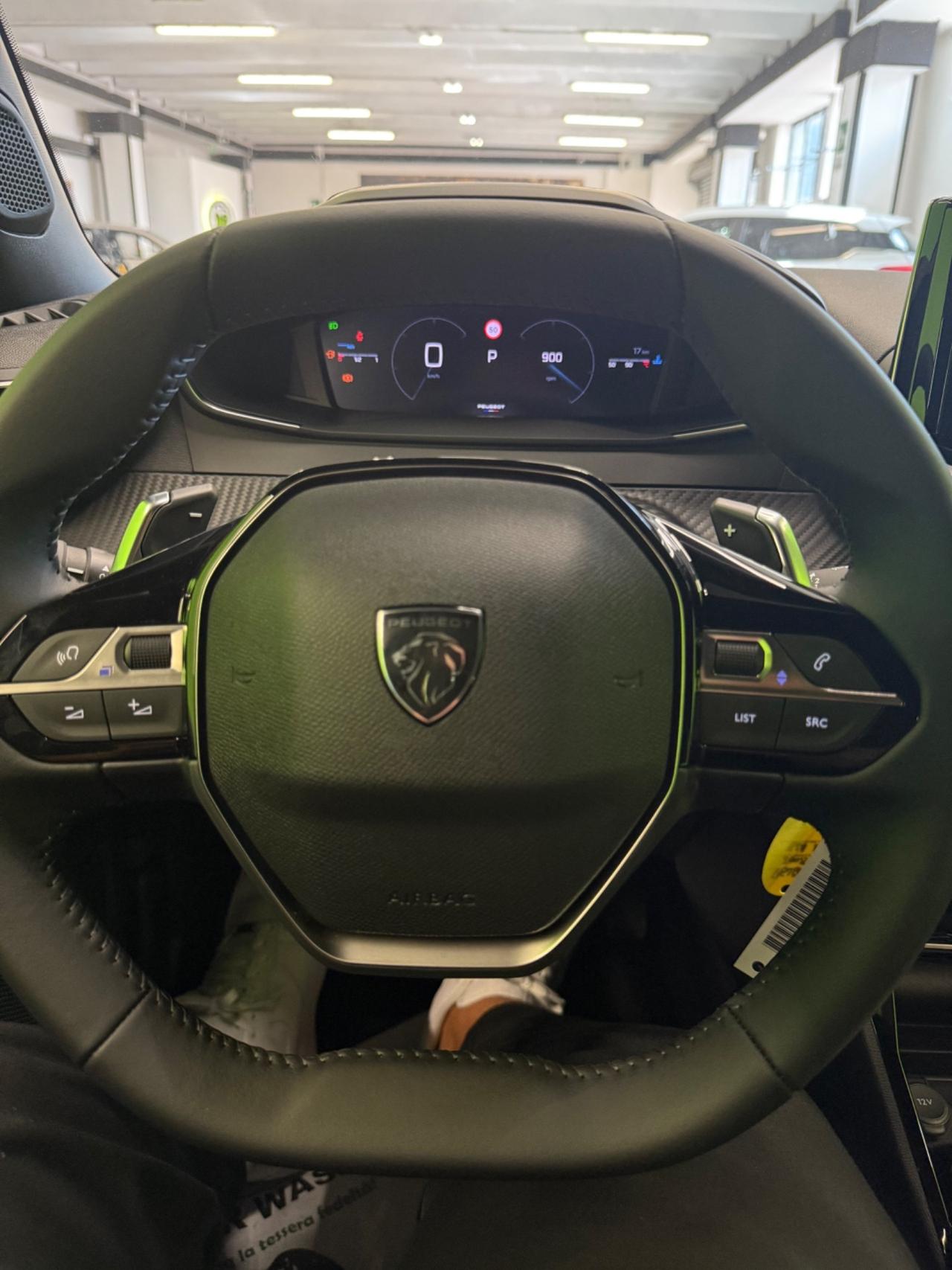 Peugeot 2008 PureTech 130 S&S EAT8 Allure