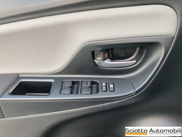 TOYOTA Yaris 1.5 Hybrid 5 porte Active