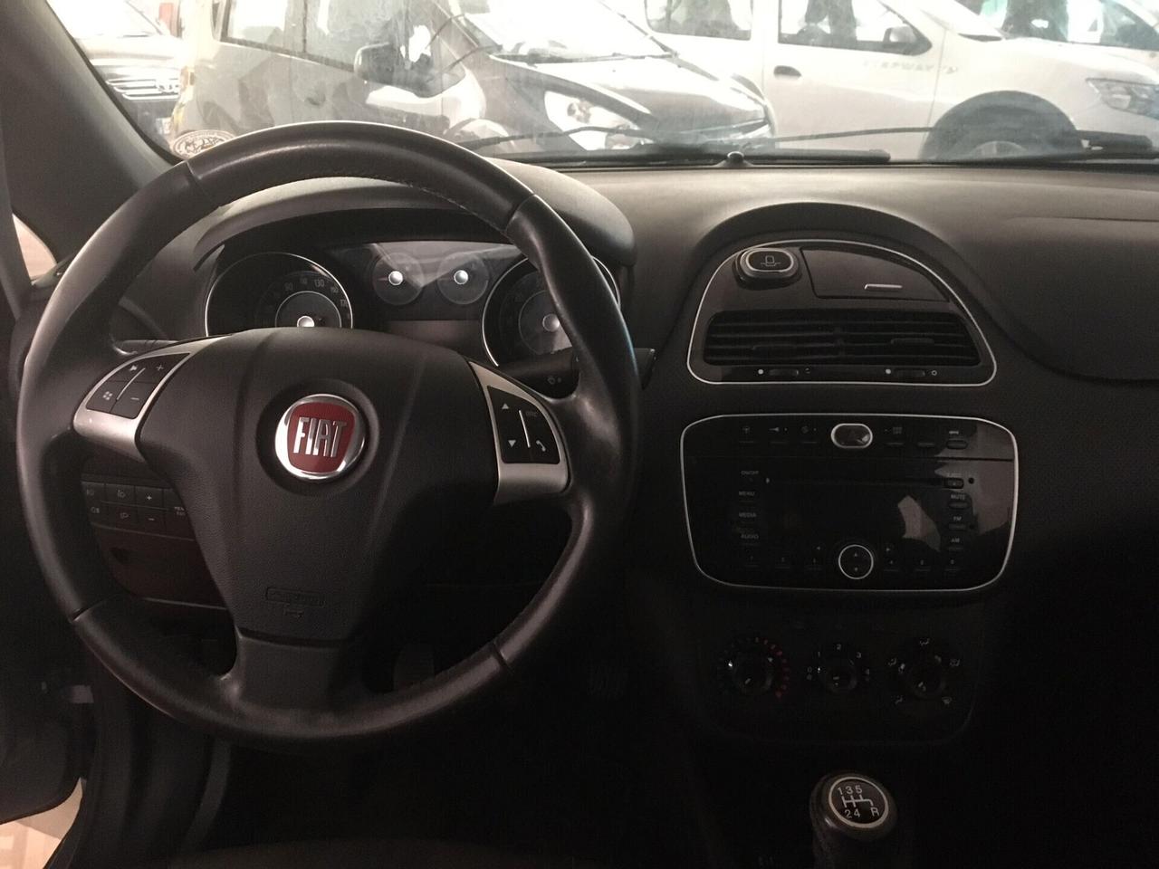 FIAT PUNTO EVO benzina 1.2 CV 69 con km 109.997 X NEOPATENTATI certificati garanzia 12 mesi