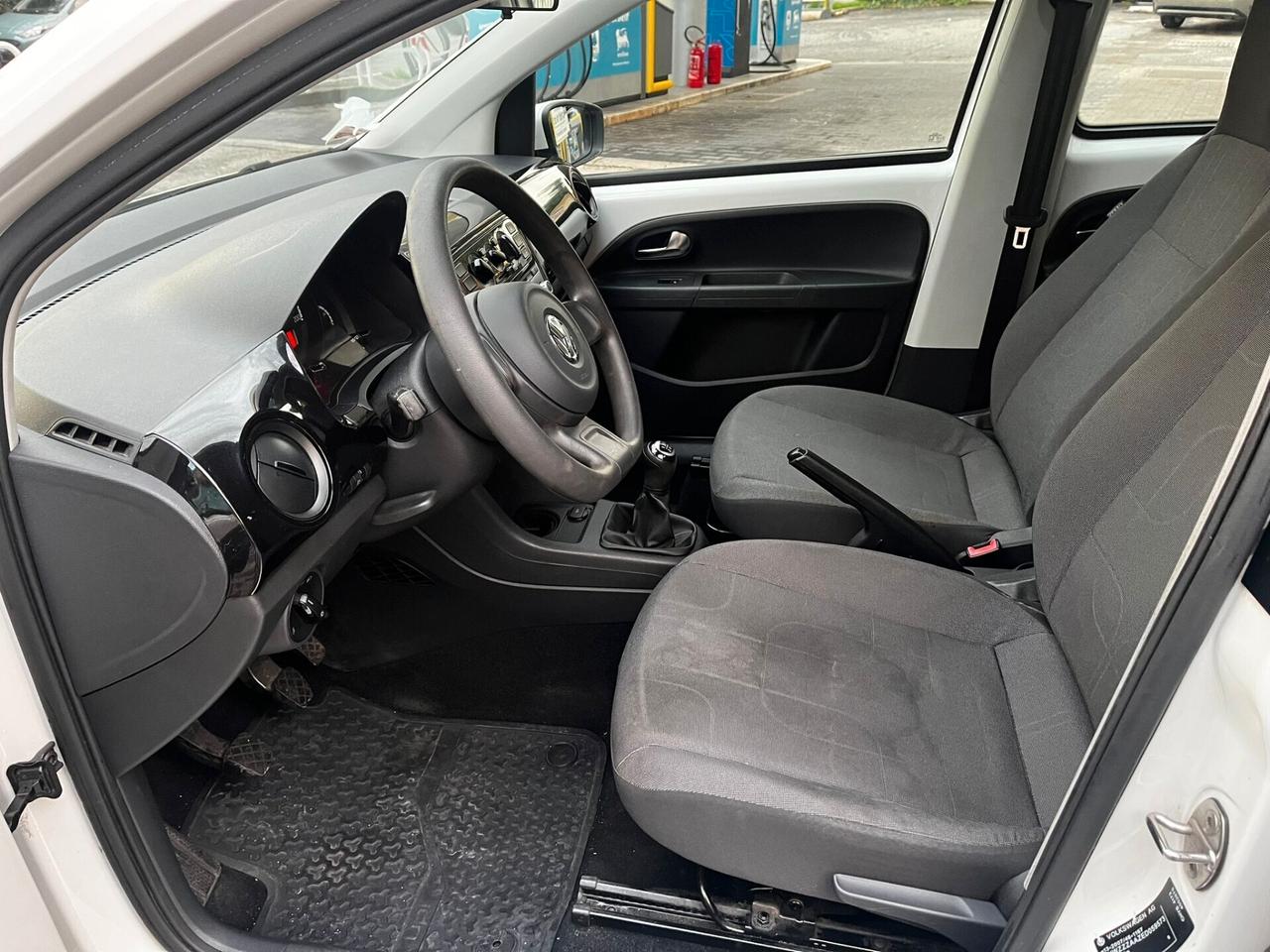 Volkswagen up! 1.0 High x neopatent offerta della settimana