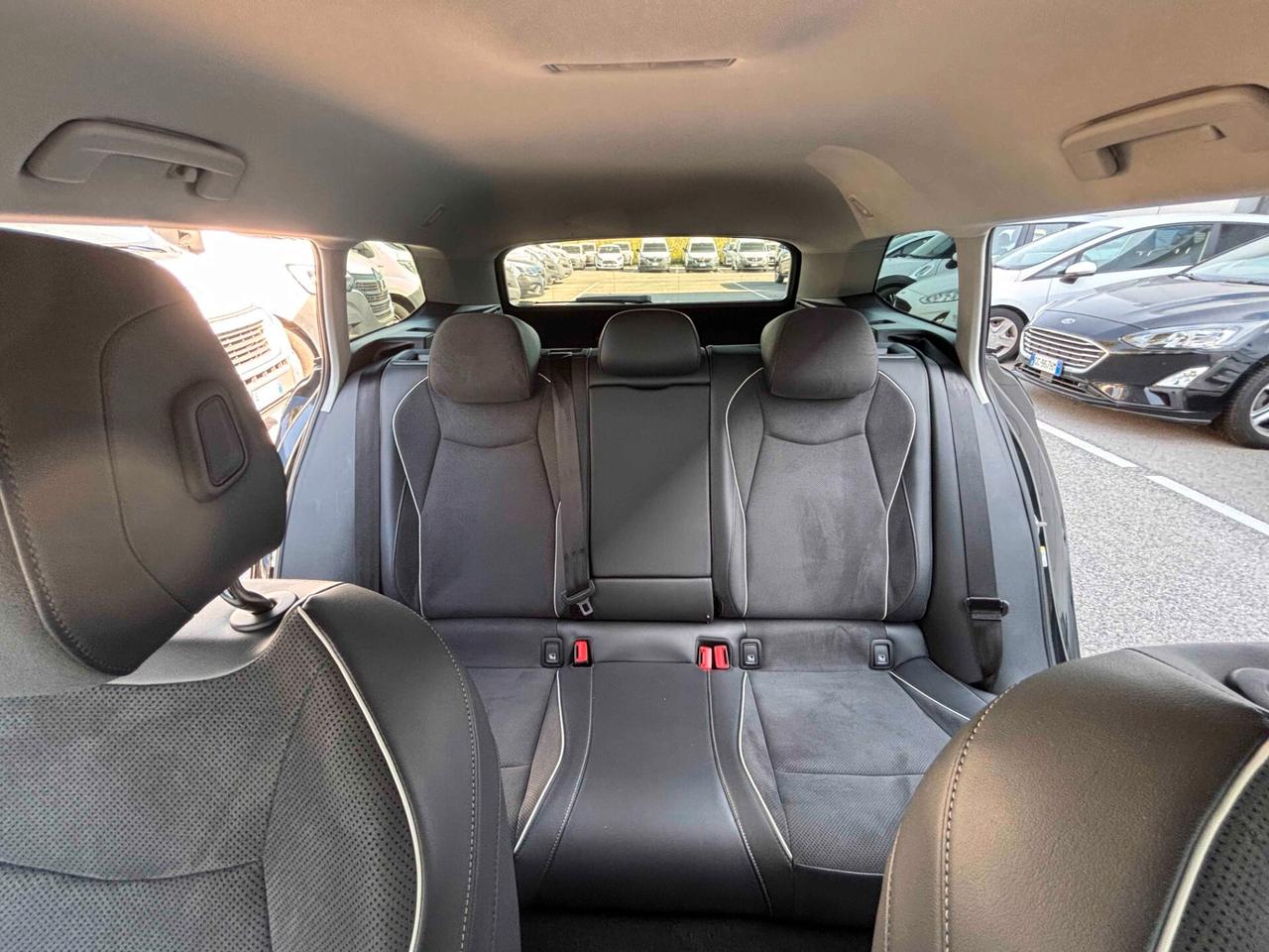 Volkswagen Passat 2.0 TDI 150 CV SCR DSG Business