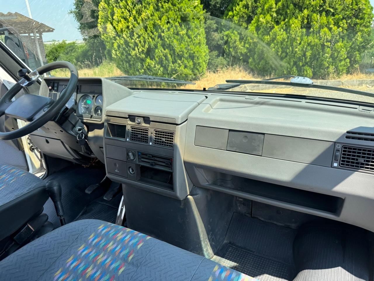 Iveco CARRO ATREZZI Patente C