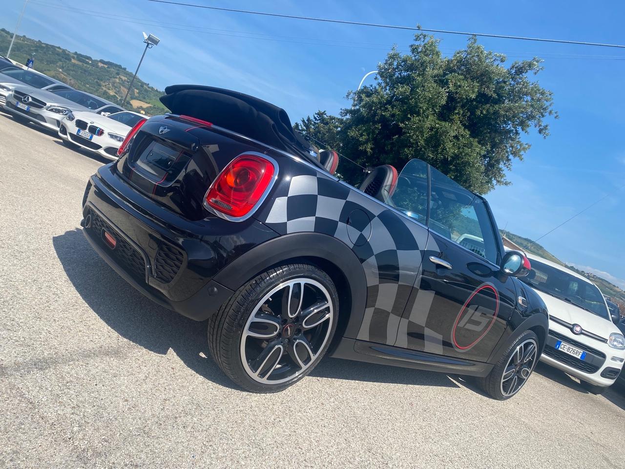 Mini Cooper D Cabrio 1.5 boost 116cv **Pack John Cooper Works**