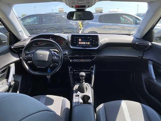 Peugeot 2008 PureTech 100 S&S Allure
