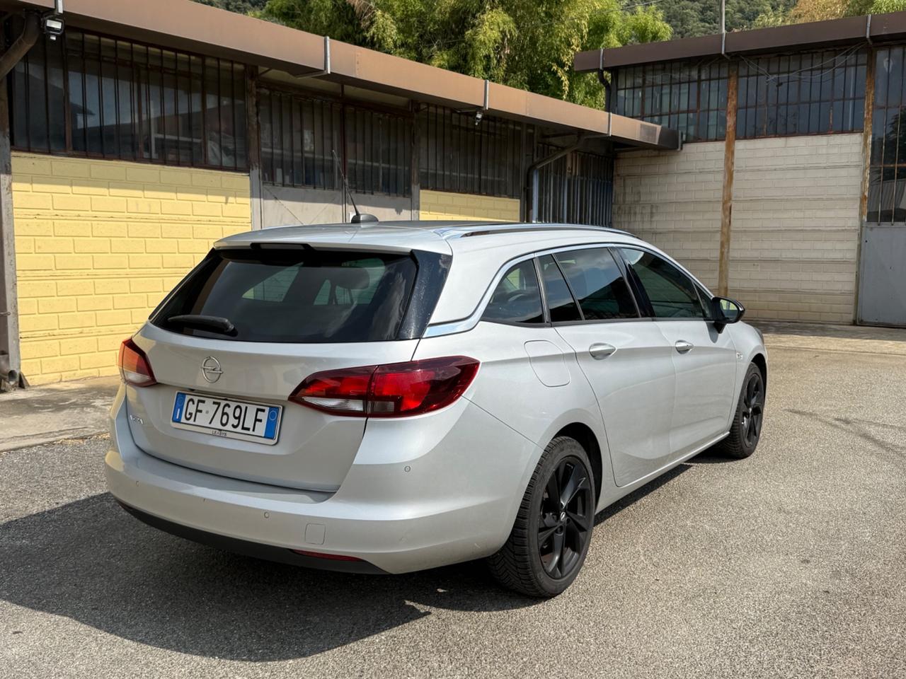 Opel Astra 1.5 CDTI Sports Tourer