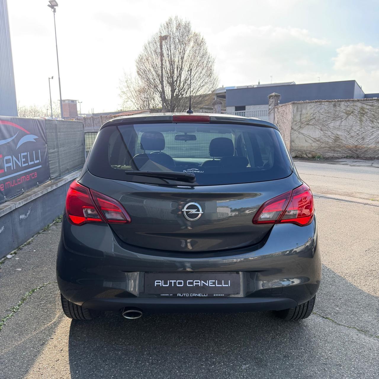 Opel Corsa 1.2 5 porte b-Color NEOPATENTATI