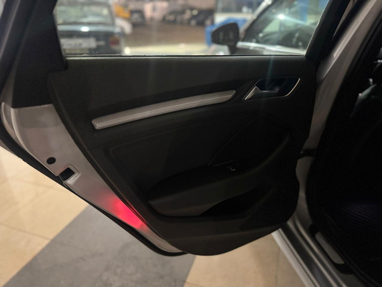 Audi A3 SPB 1.6 TDI clean diesel S tronic Ambition