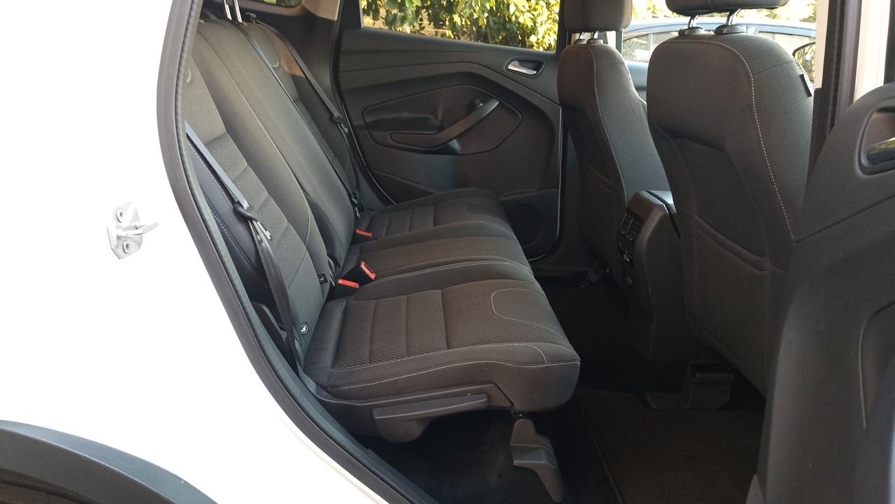 Ford Kuga 2.0 TDCI 140 CV Titanium 2WD