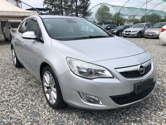 Opel Astra 1.7 CDTI 110CV 5 porte Cosmo