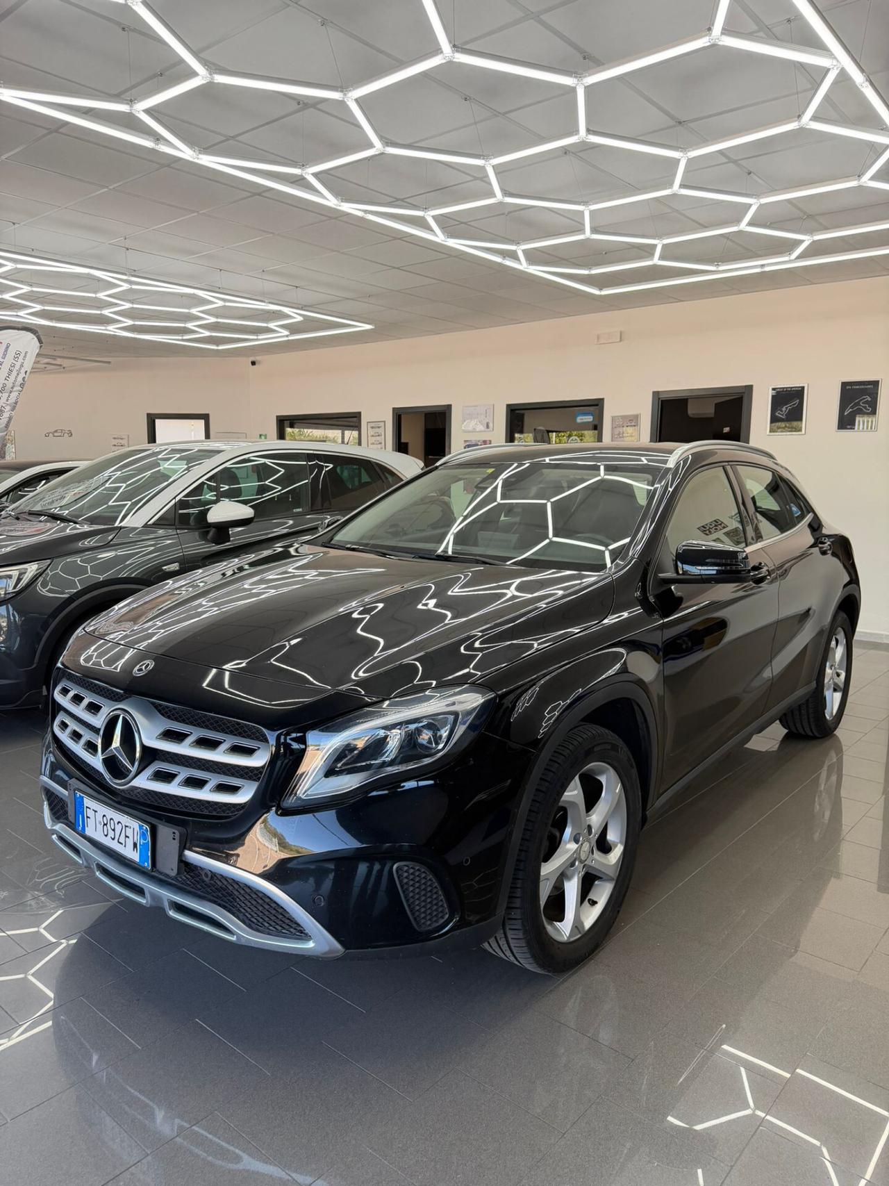 Mercedes-benz GLA 200 d Automatic Sport