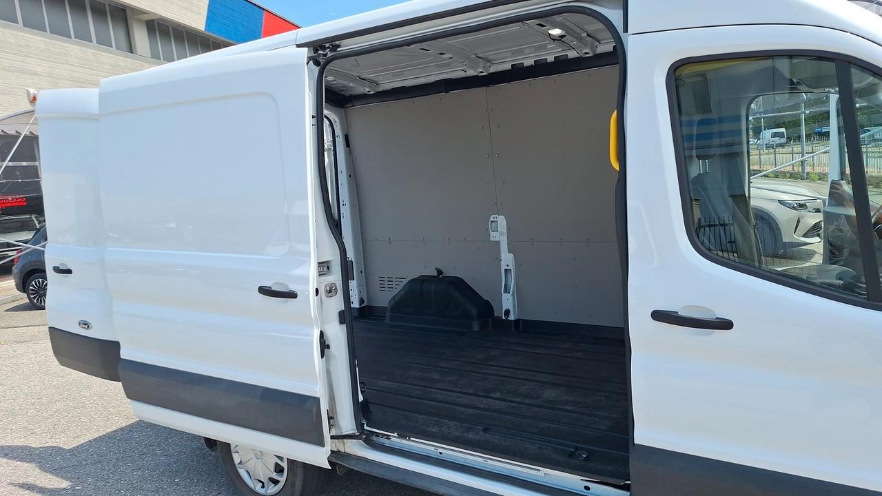 FORD TRANSIT 350 2.0 tdci MHEV 130CV TREND L2/H2 SOLI 25.000 KM