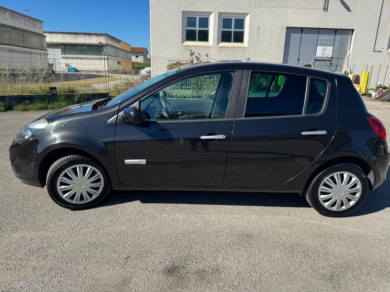 Renault Clio 1.2 Benzina 16V 5 porte Luxe