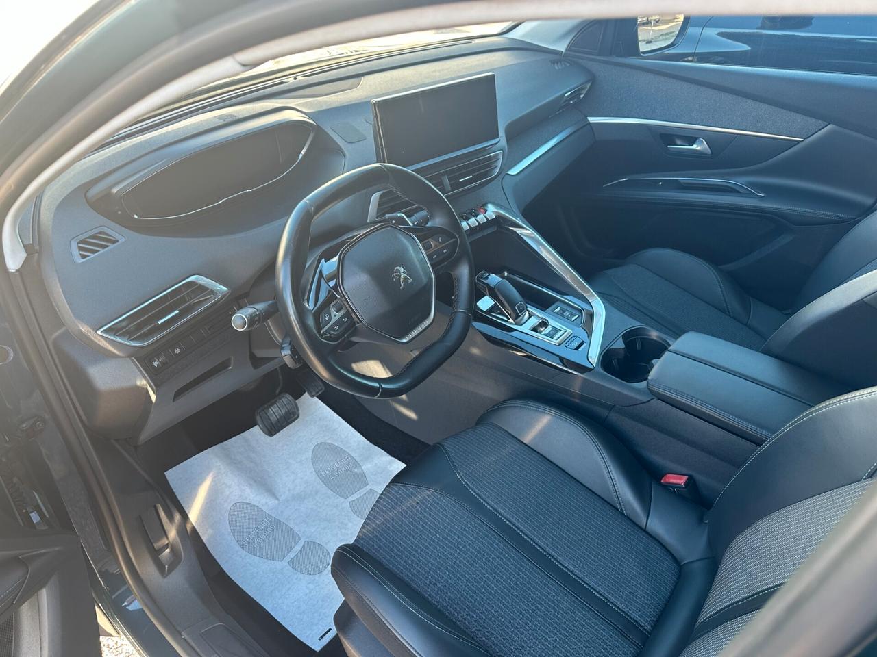 Peugeot 3008 BlueHDi 130 S&S Allure