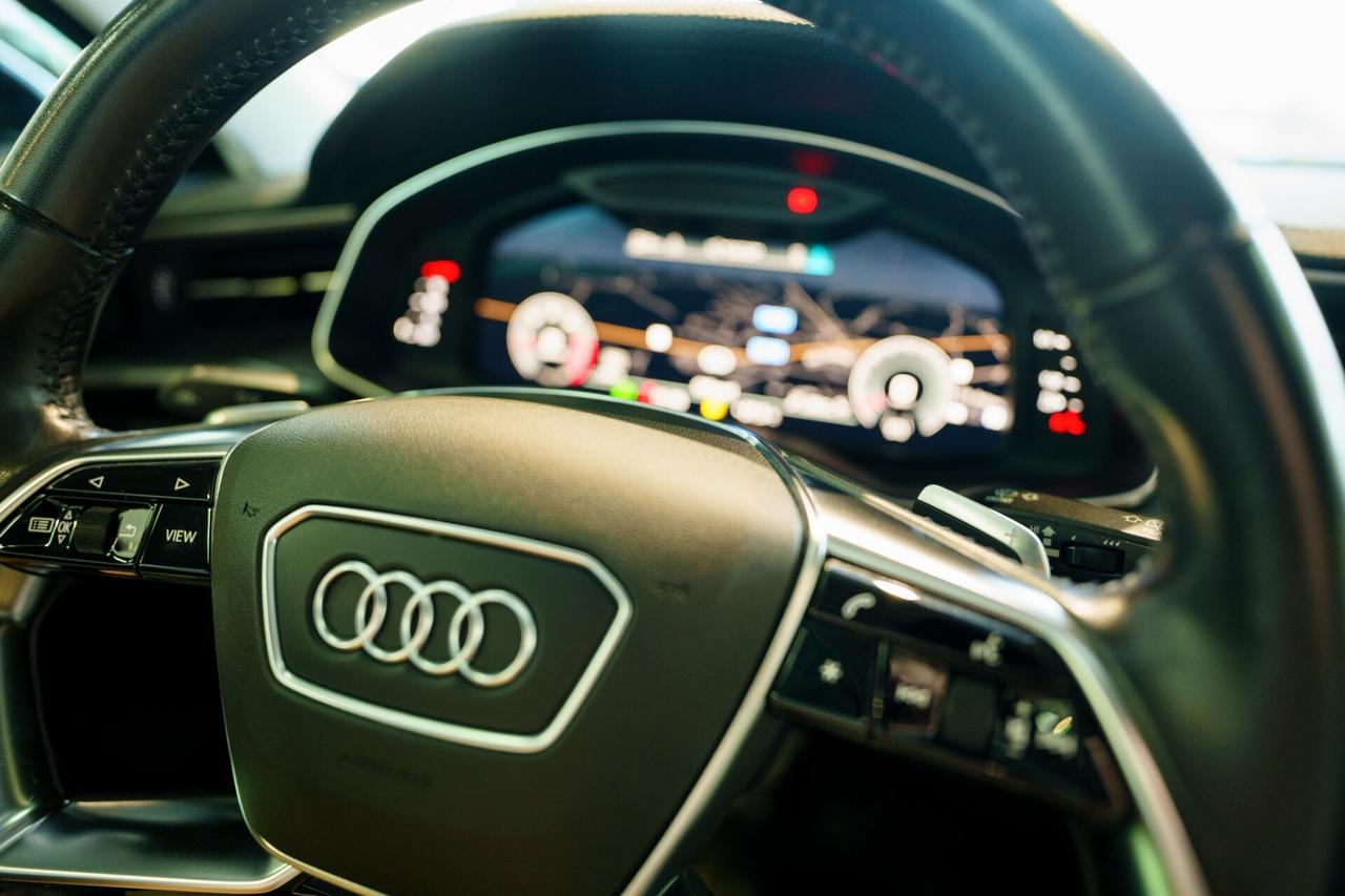 Audi A6 Avant 45 3.0 TDI quattro tiptronic