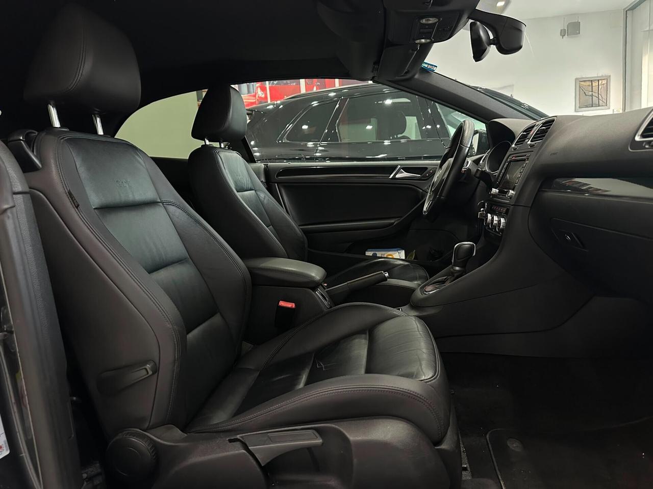 Volkswagen Golf GTI Cabrio 2.0 TFSI