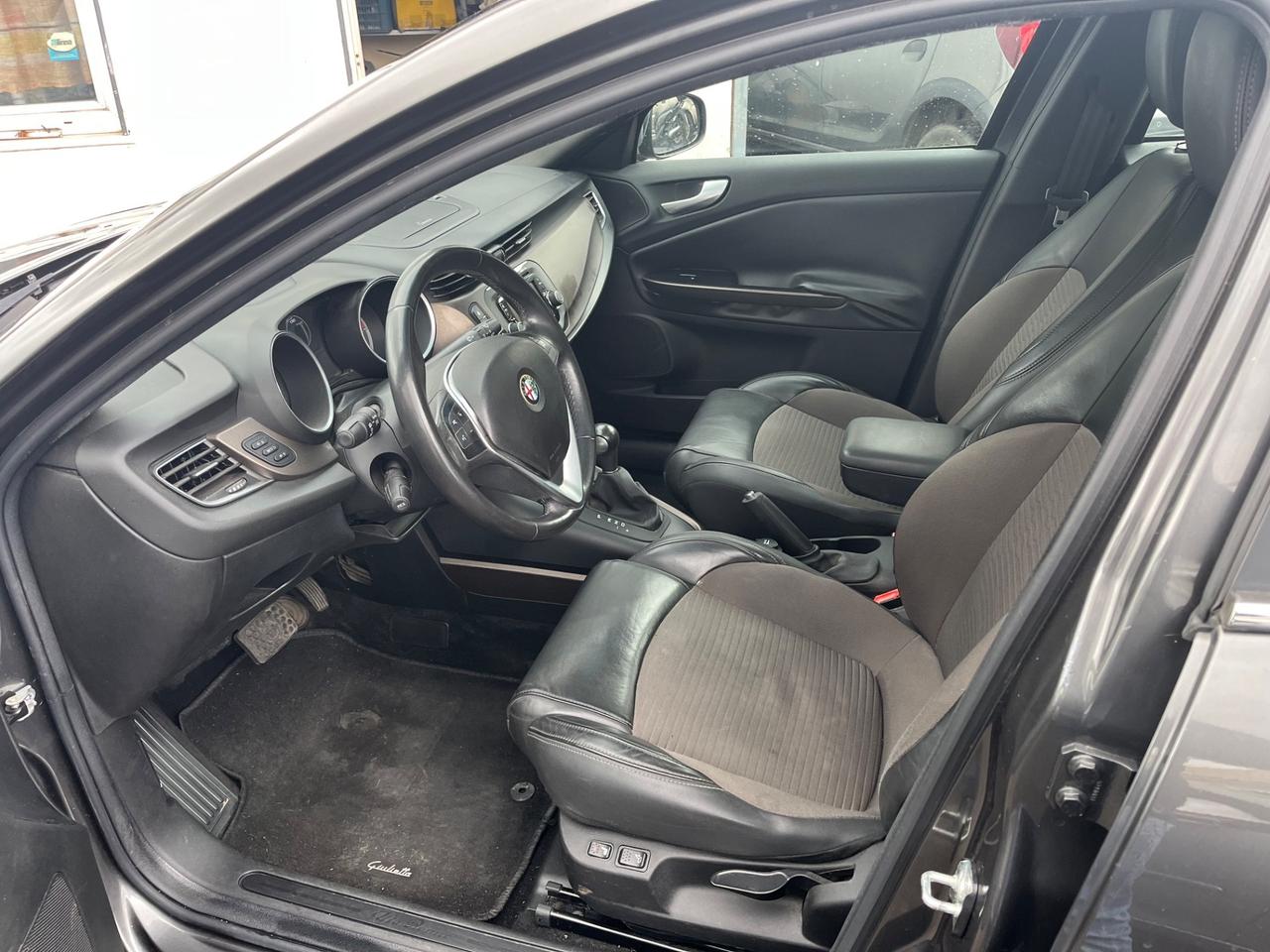 Alfa Romeo Giulietta 2.0 JTDm-2 175 CV TCT Exclusive