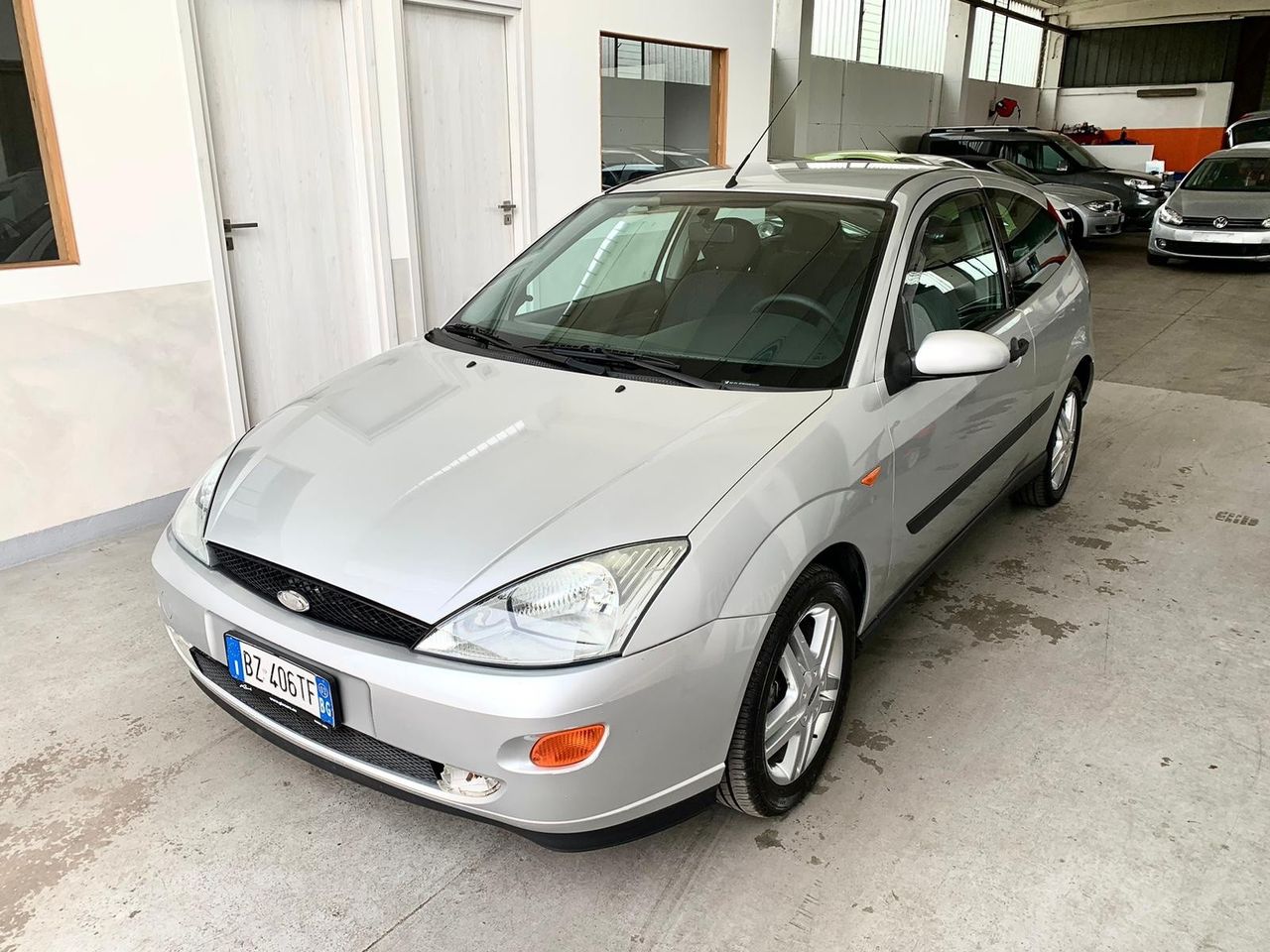 Ford Focus 1.6i 16V cat 3p. Zetec