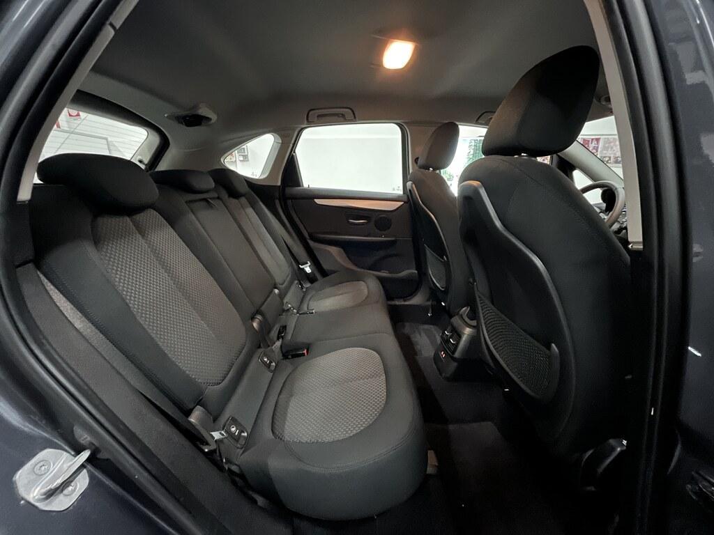 BMW Serie 2 Active Tourer 216 d Business DCT