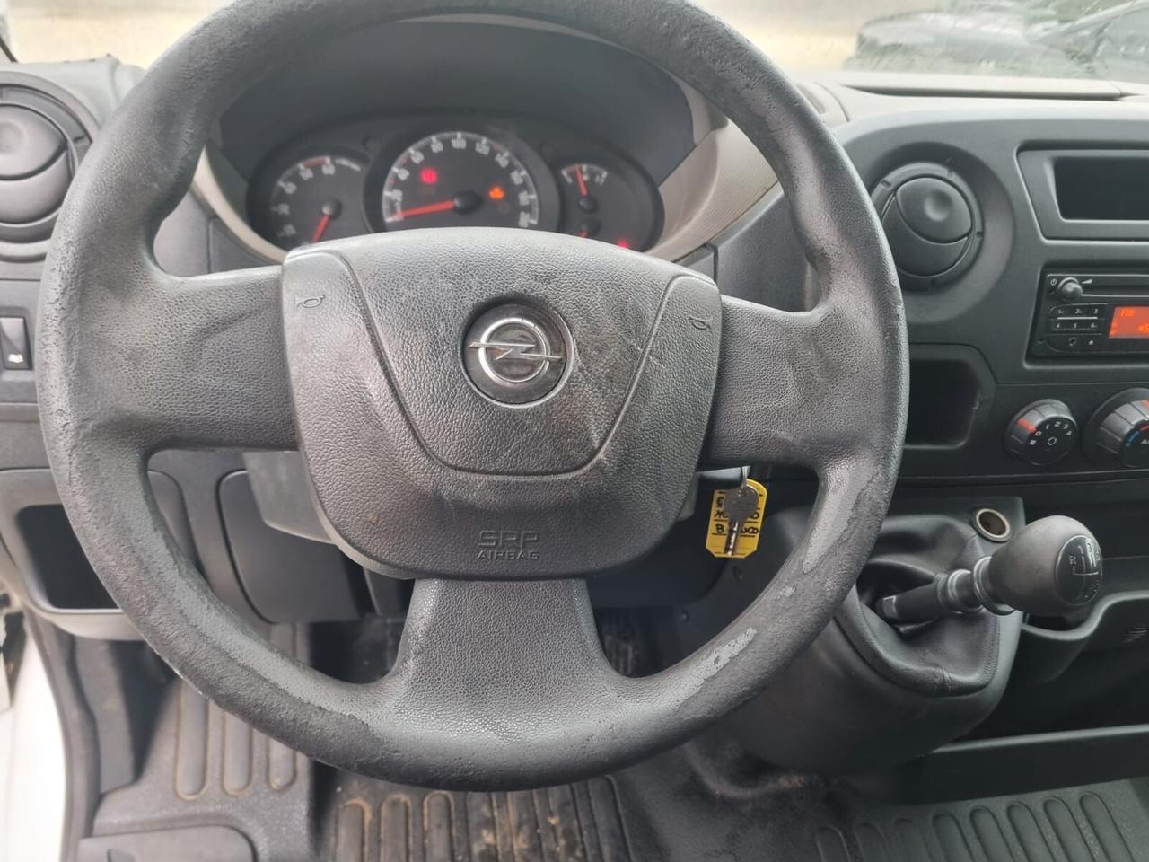 Opel Movano